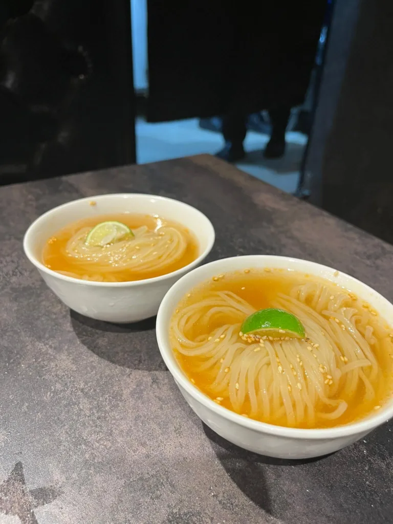 さっぱりと頂く〆冷麵