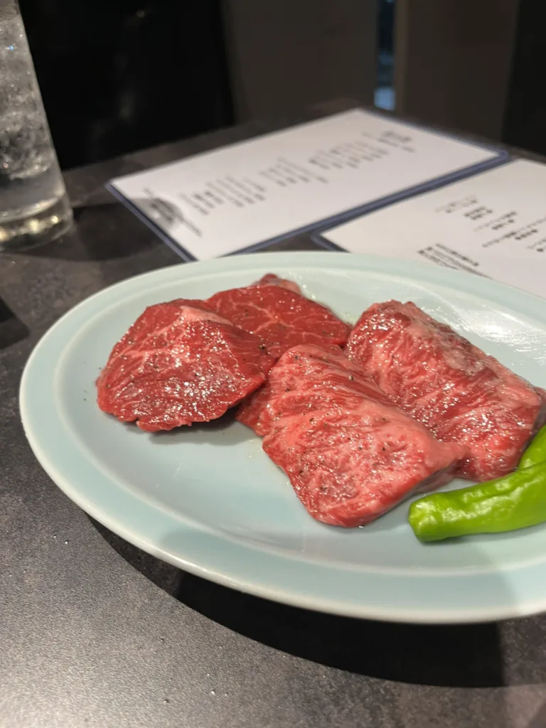 厚切りの塩肉