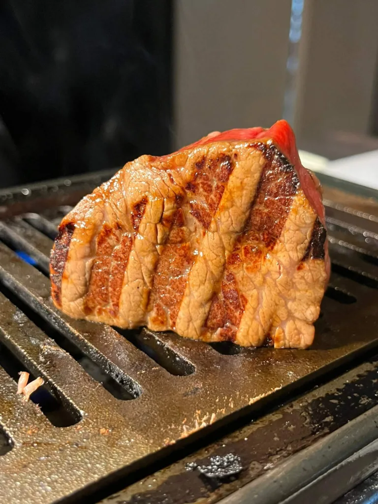 肉のマウンテン