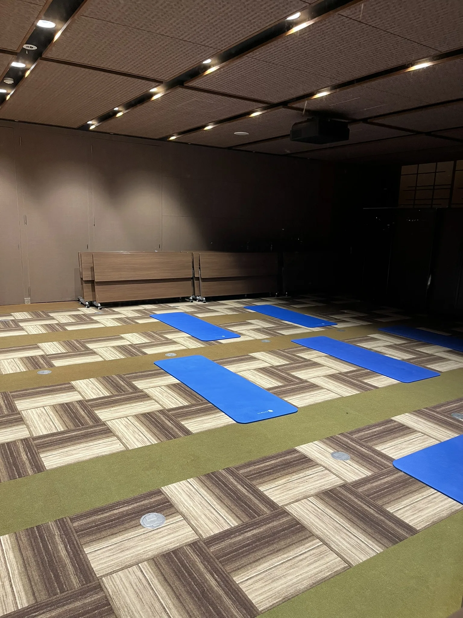 ATAMIせかいえの紺碧テラス21