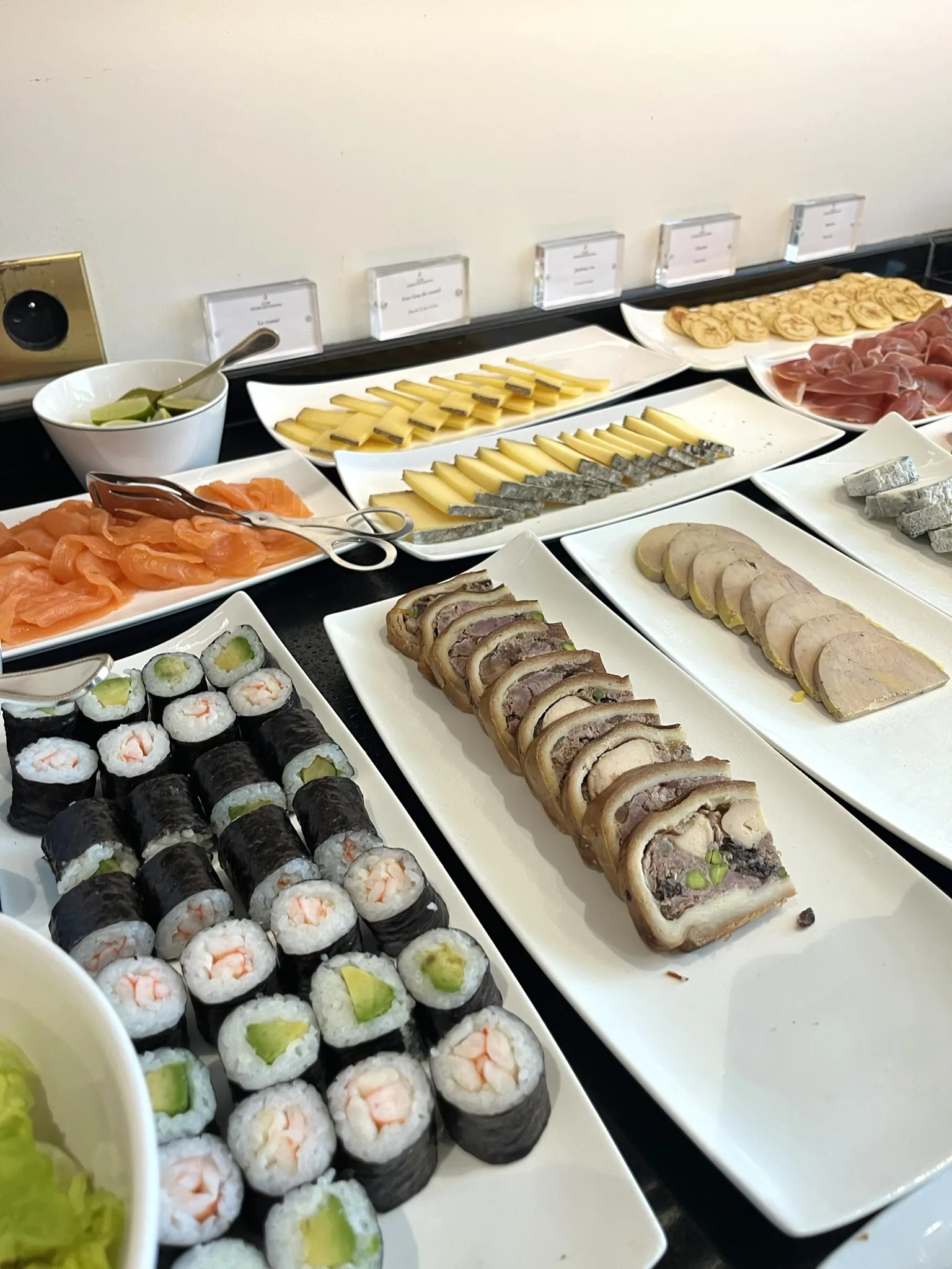 クラブラウンジの食事・飲み物14