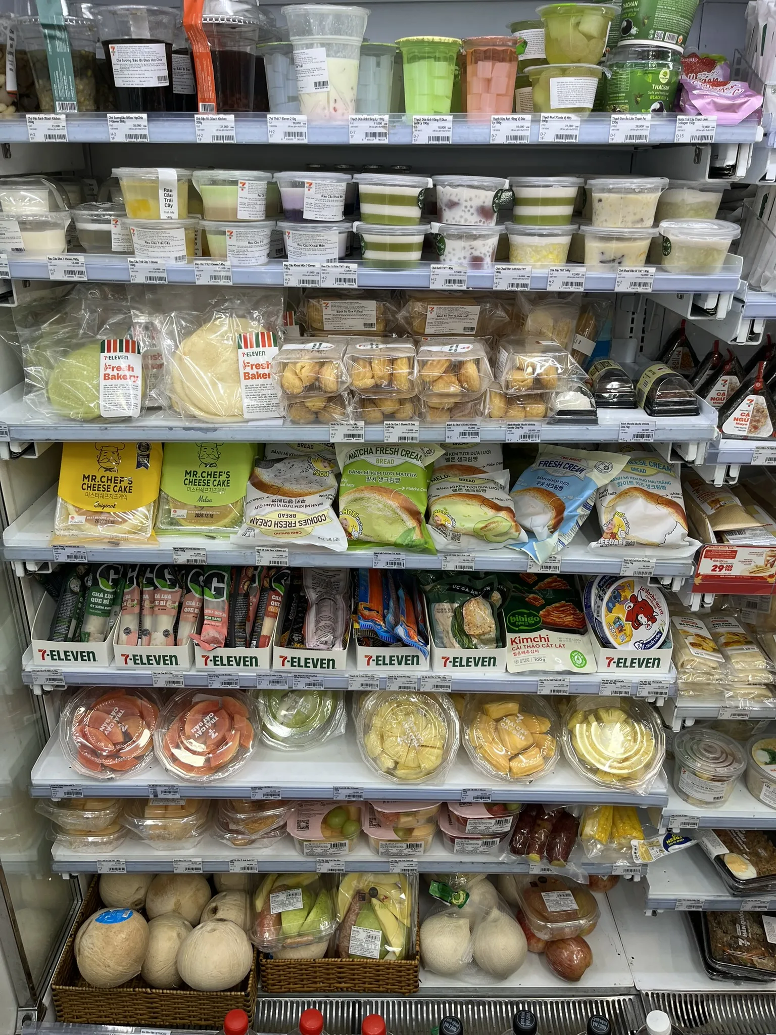 ホーチミンのセブンイレブン