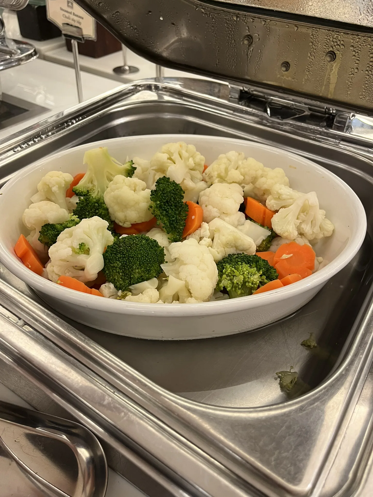 グランドサイゴンホテル朝食ビュッフェ