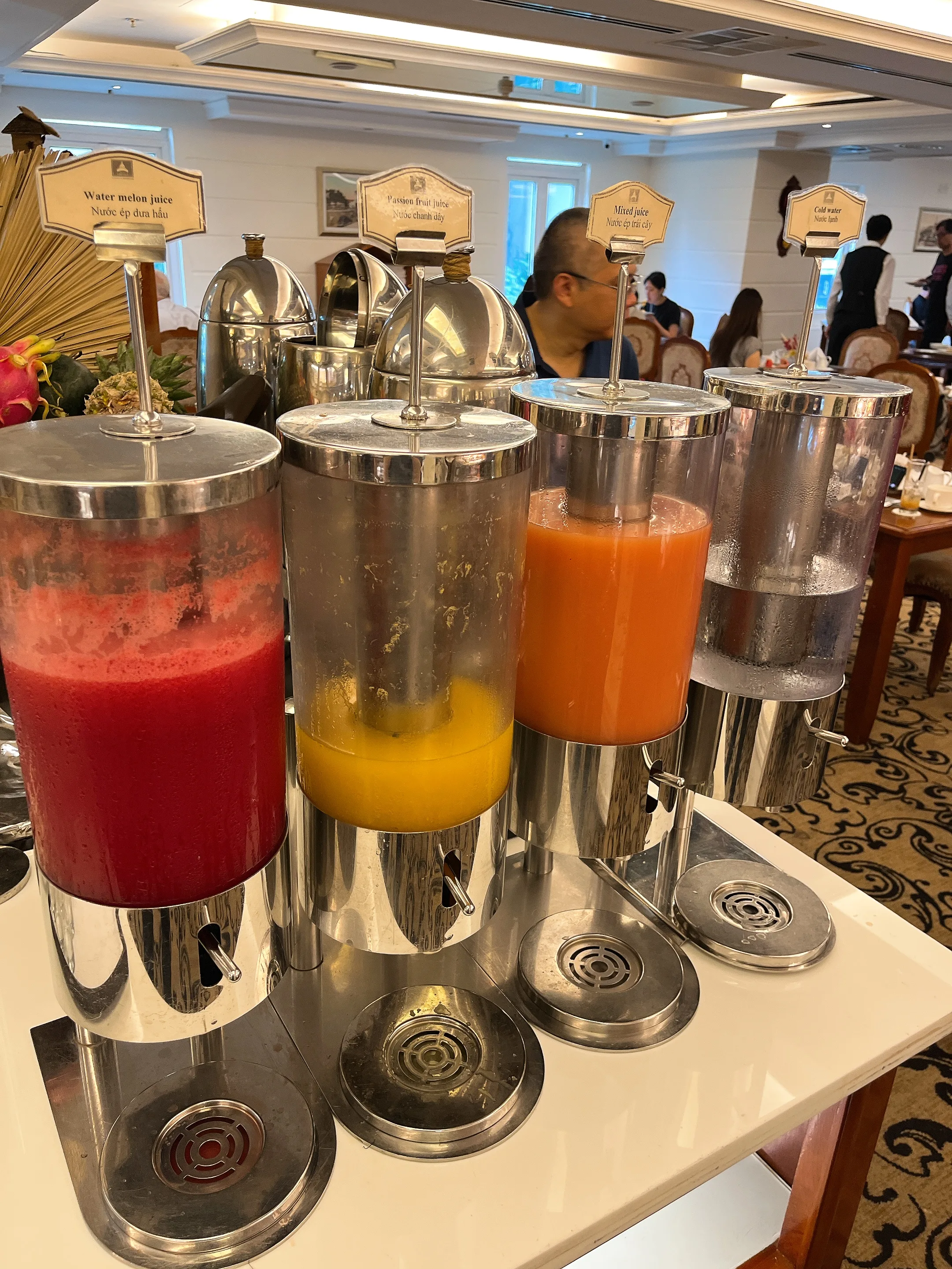 グランドサイゴンホテル朝食ビュッフェ