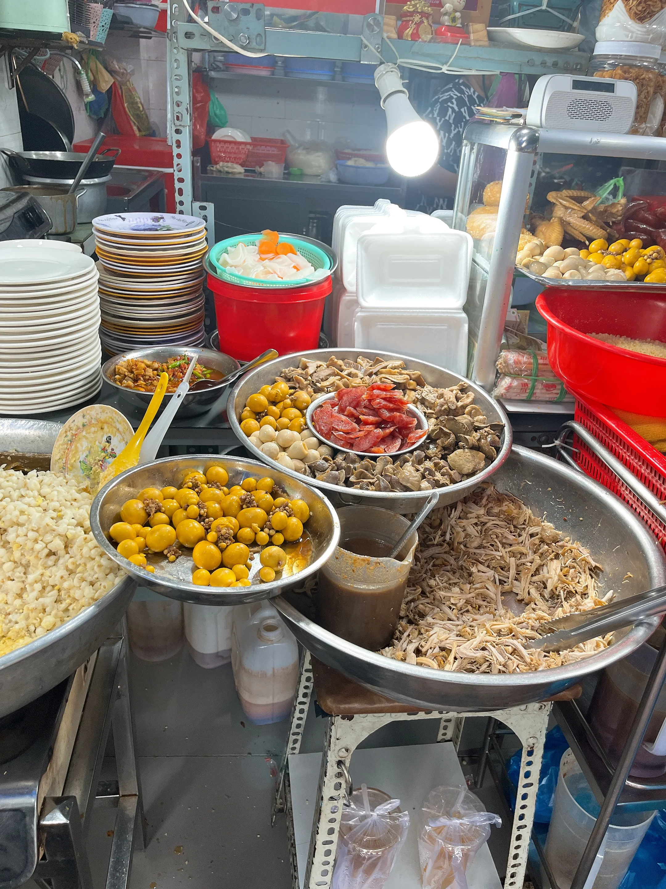 Xôi Gà Number Oneの内観