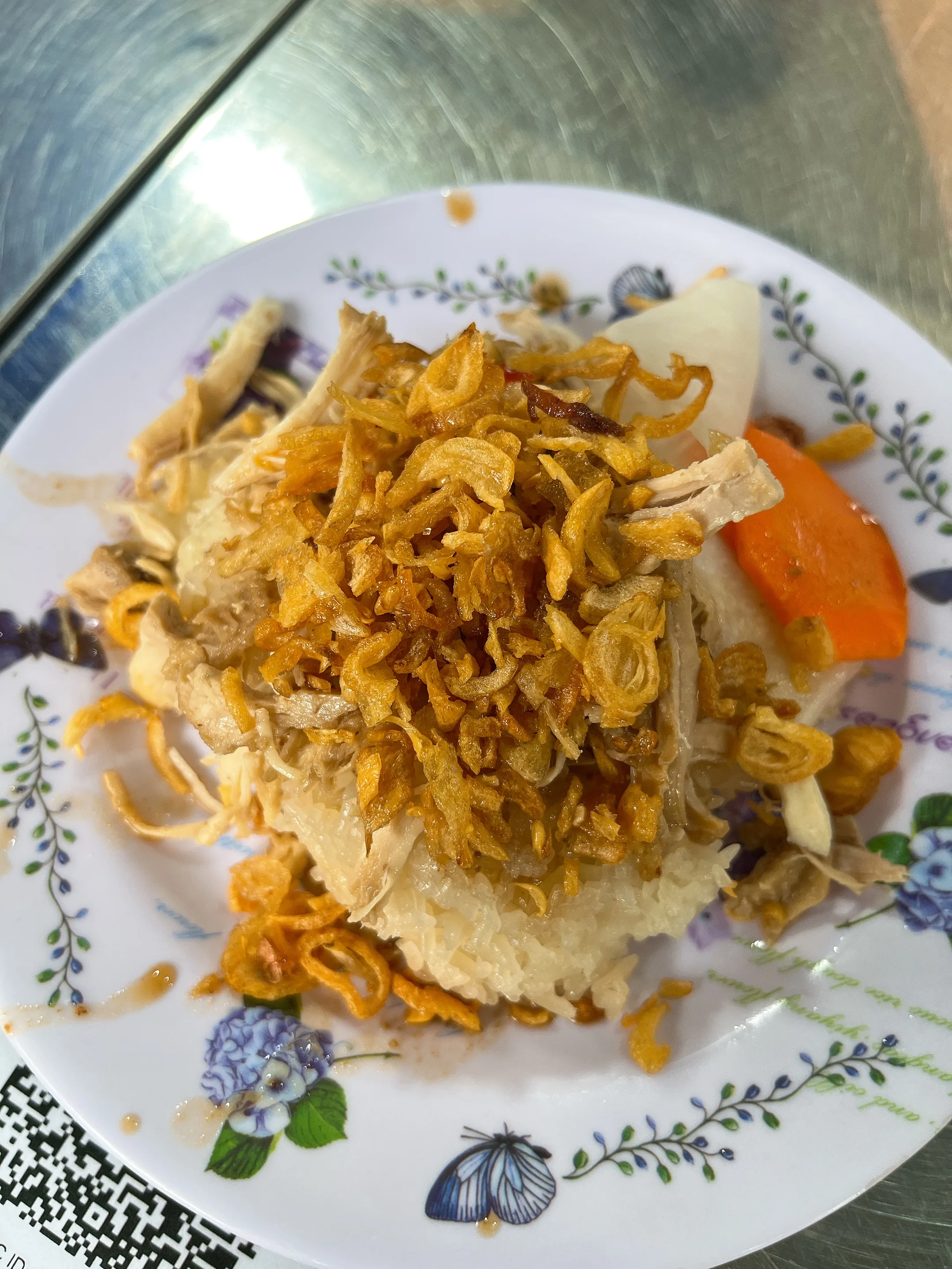 Xôi Gà（sticky chicken rice with egg）