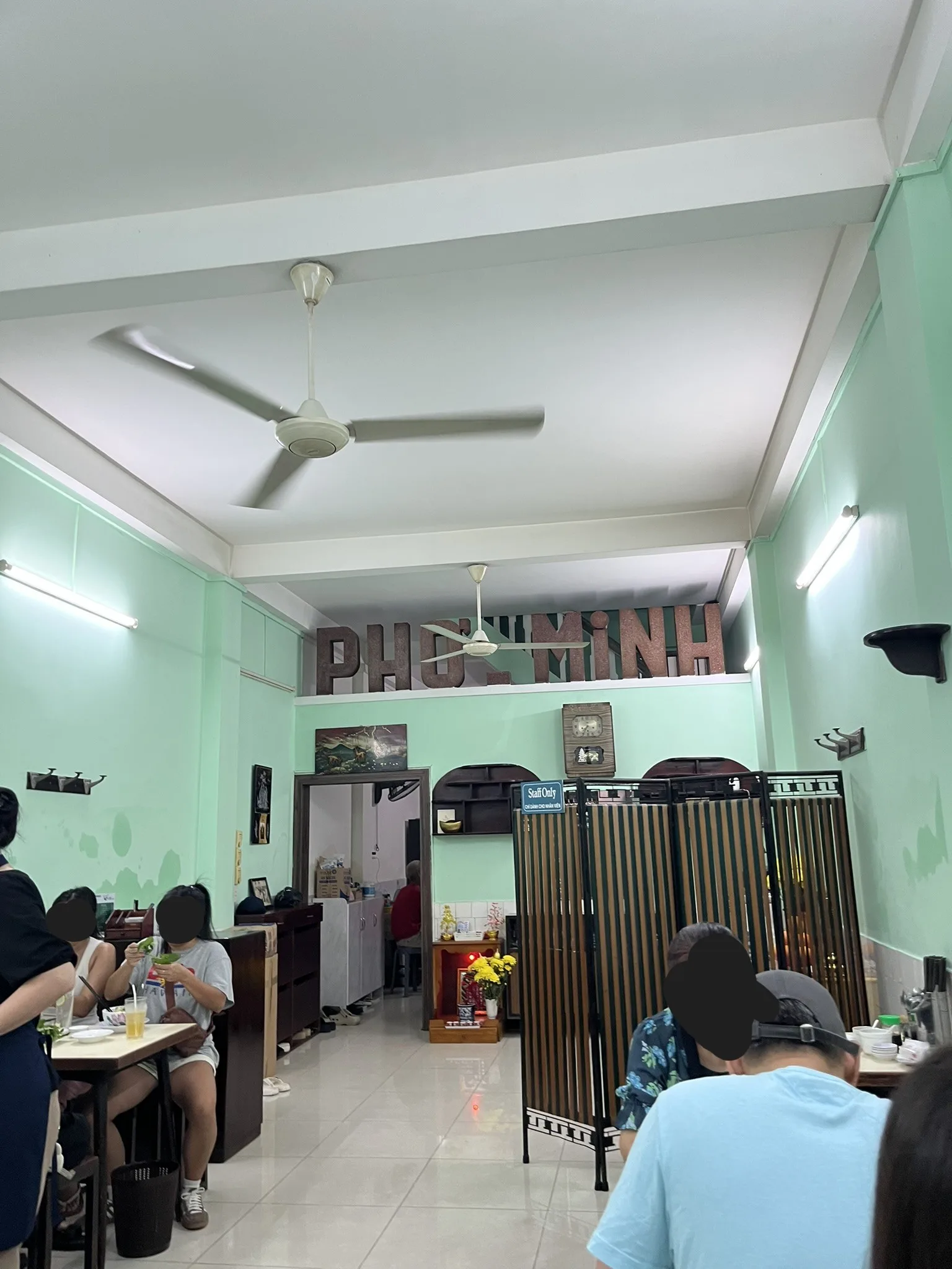 Phở Minhの内観・外観