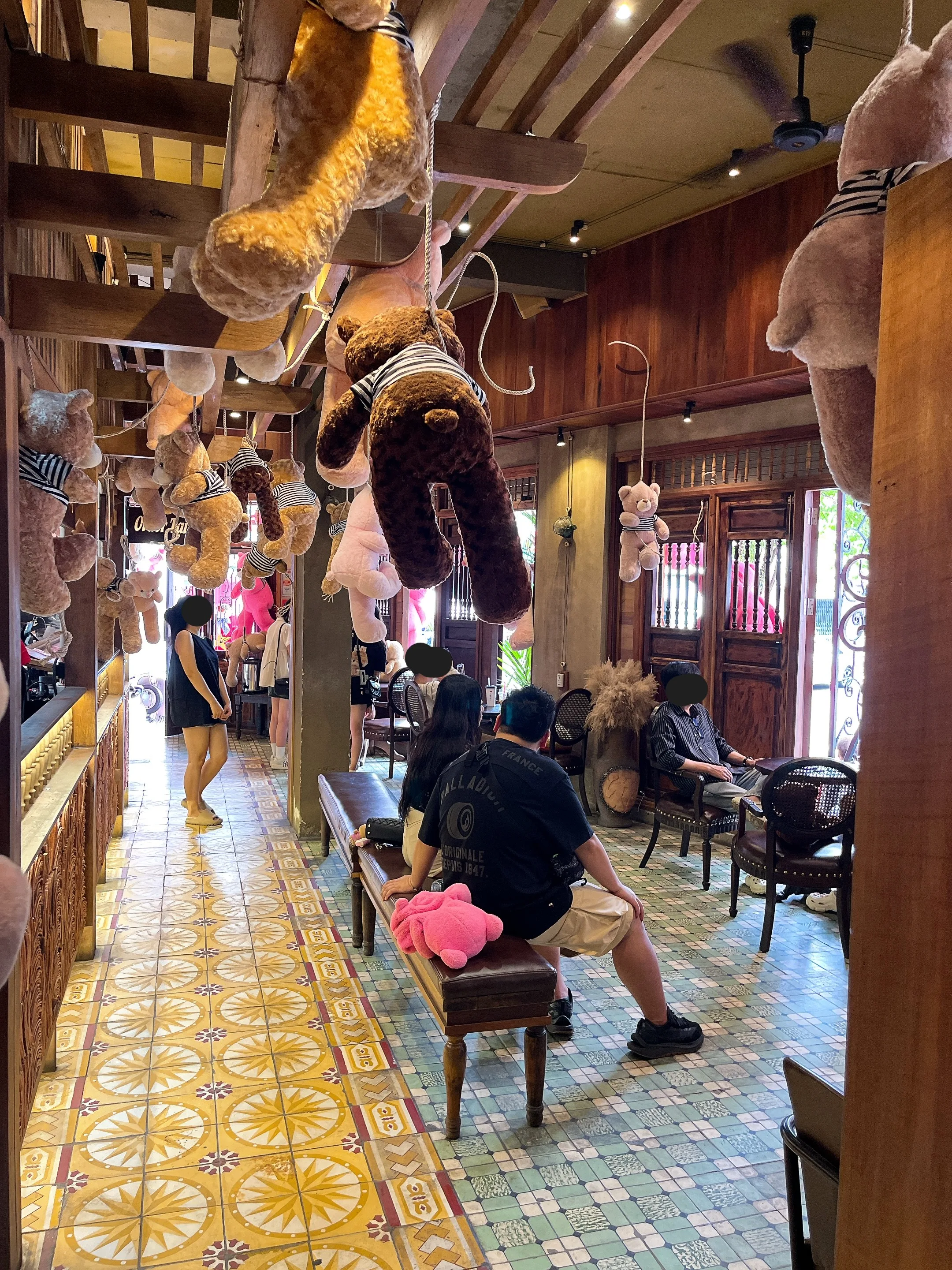 me coffee & teaの内観