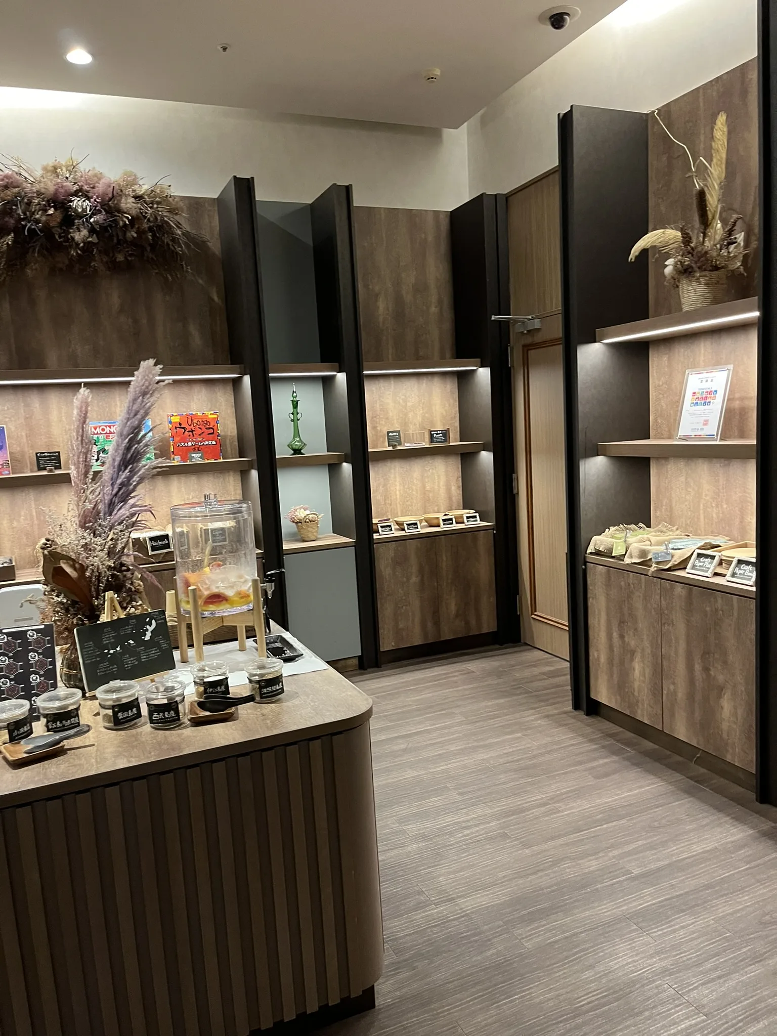 オリエンタルホテル沖縄リゾート&スパの内観