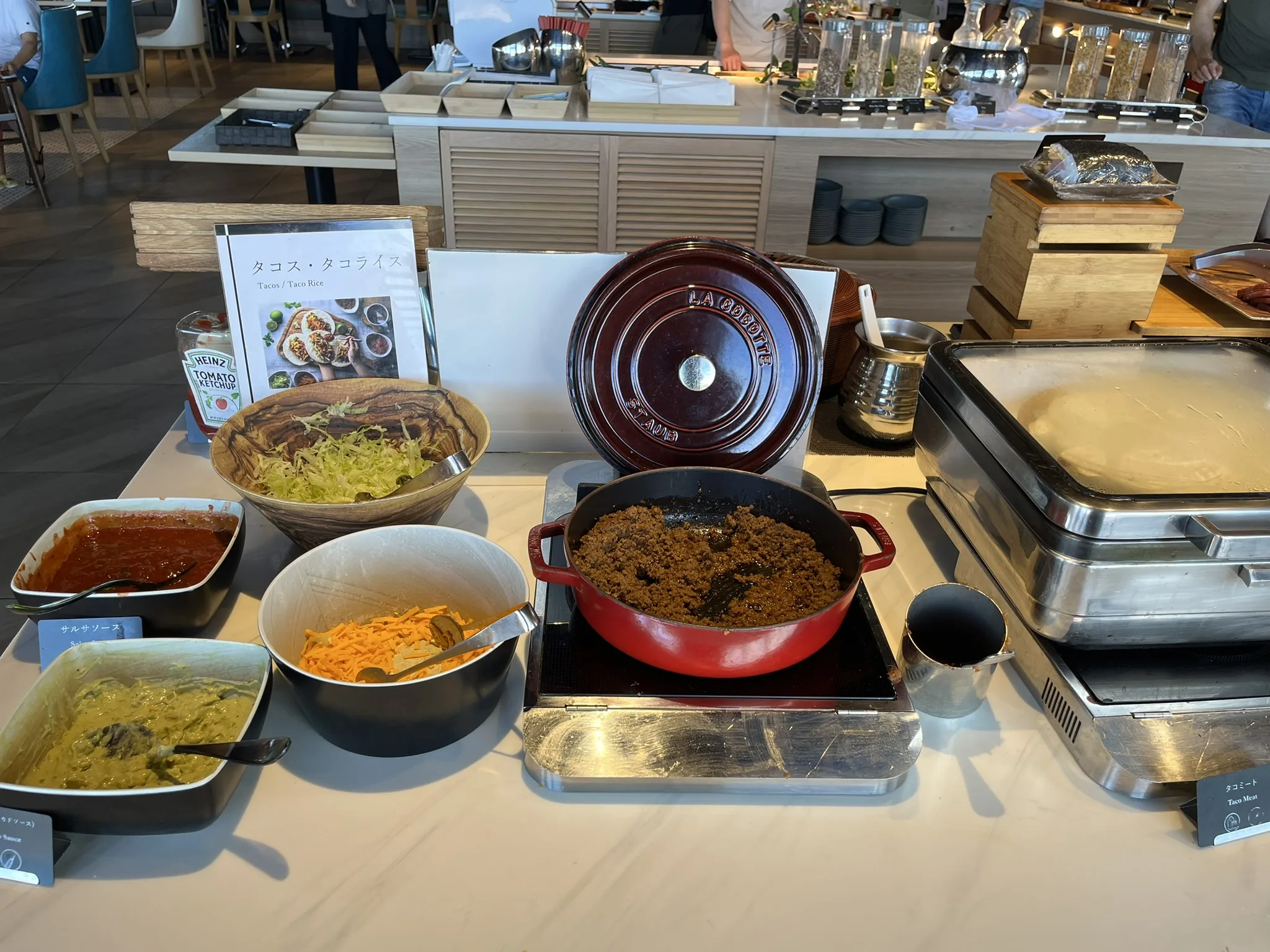 ブッフェ&グリル クワッチーメニュー