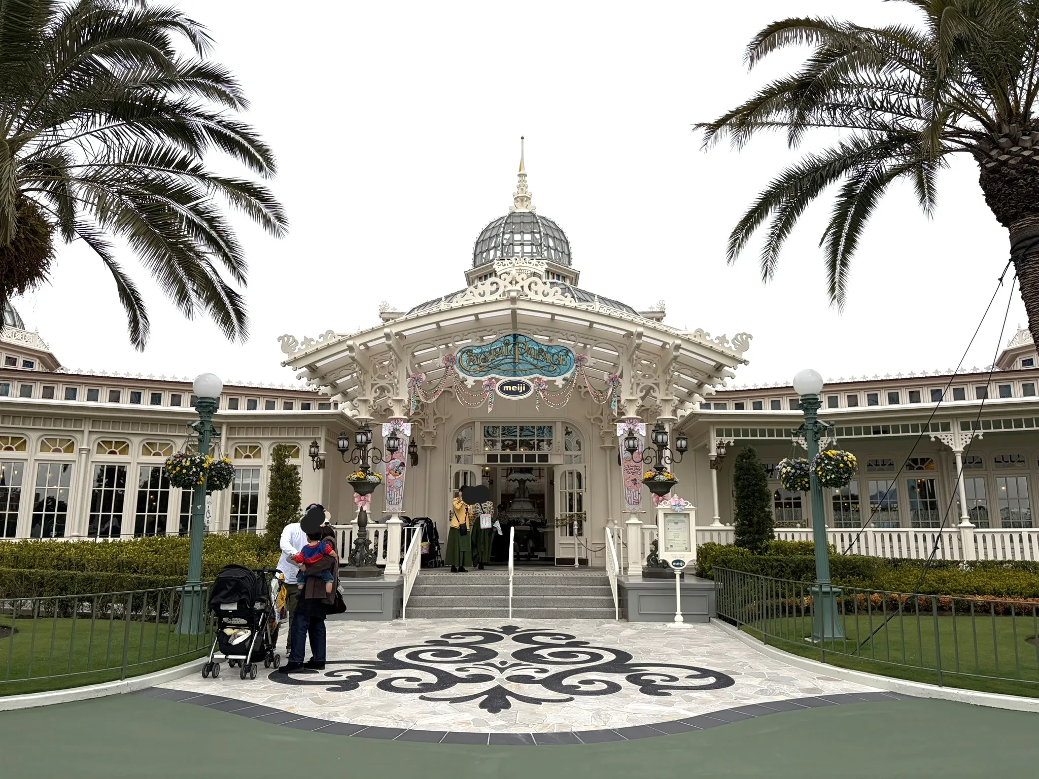 クリスタルパレス外観